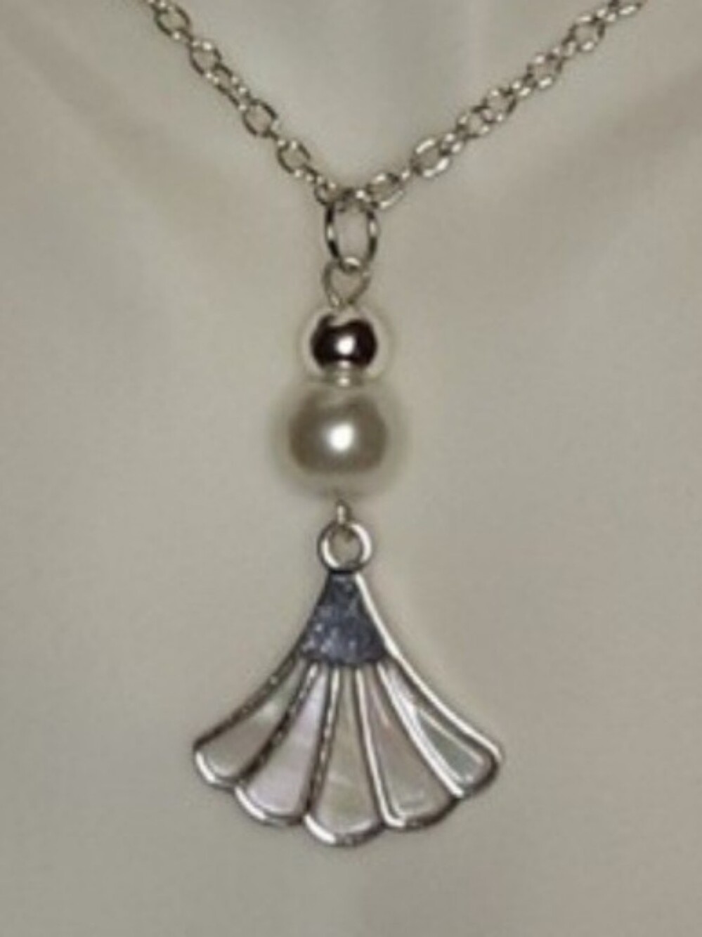 Handmade Classic Silver-Tone Fan Pendant Necklace with Pearl Accent